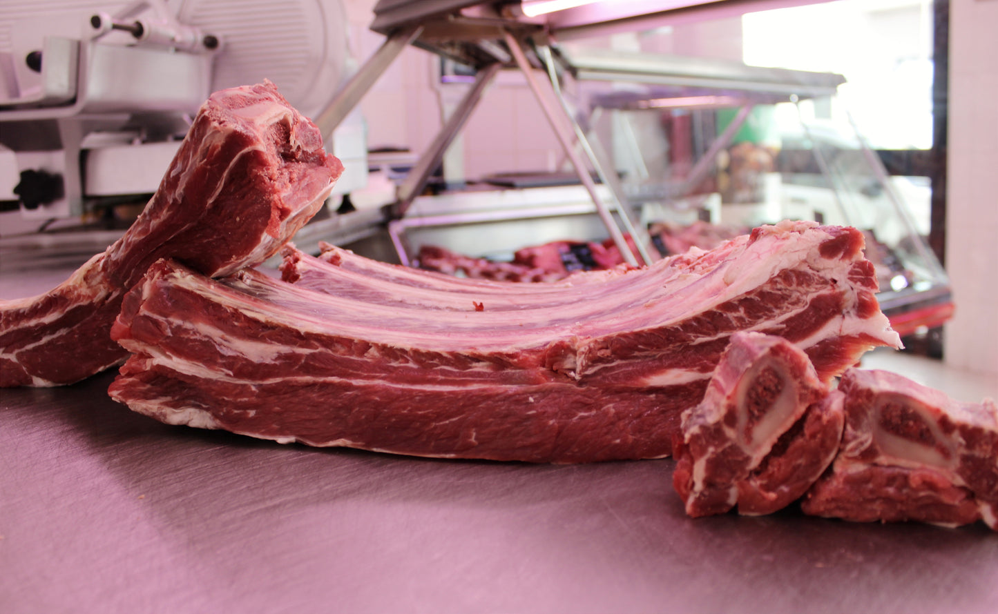 Belly with beef bone